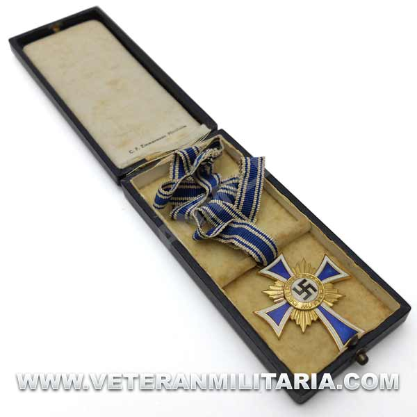 La Cruz de Honor de la Madre Alemana Original