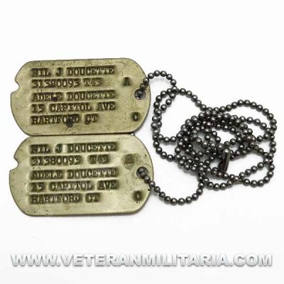 Placas de Identificación (Dog-Tag) Nil J. Doucette Original
