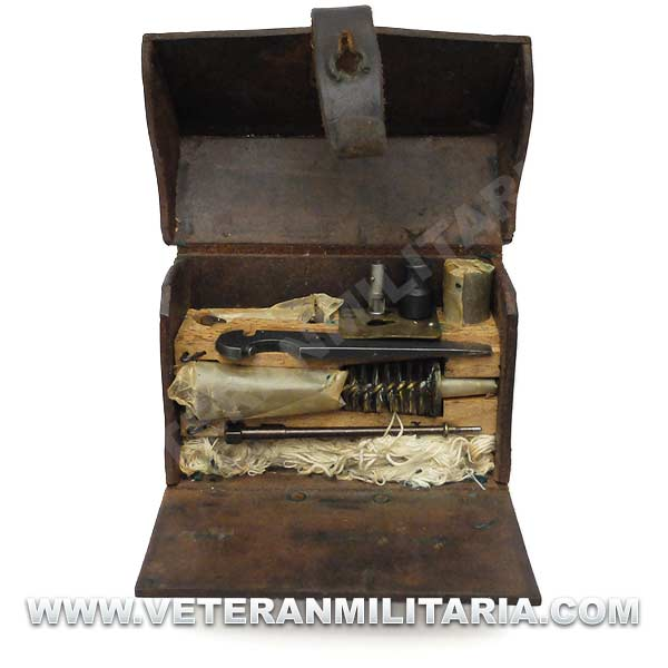 Kit de Herramientas y Repuestos para Kg M/37 BAR (2)