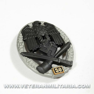 Distintivo de Asalto General 50