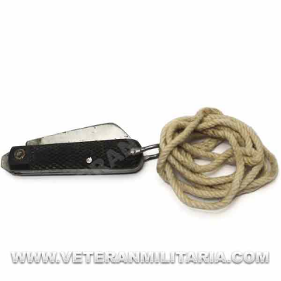 Original British Army Pocket Knife with Cord (2)