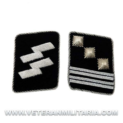 SS Officer's Rune collar patches Hauptsturmführer