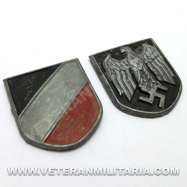 Insignias para el Salacot Tropical del DAK WH Original